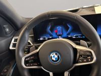 BMW 330 - Vorschau Bild 16