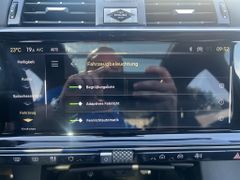 Fahrzeugabbildung DS Automobiles DS 7 BlueHDI 1.5 Opera PANORAMADACH