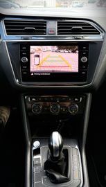 Volkswagen Tiguan - 8