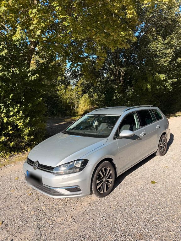 Image of Volkswagen Golf