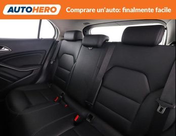 Mercedes GLA 180 - 9