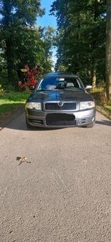 Skoda Superb 2.5 TDI V6 - Skoda Superb: V6 TDI