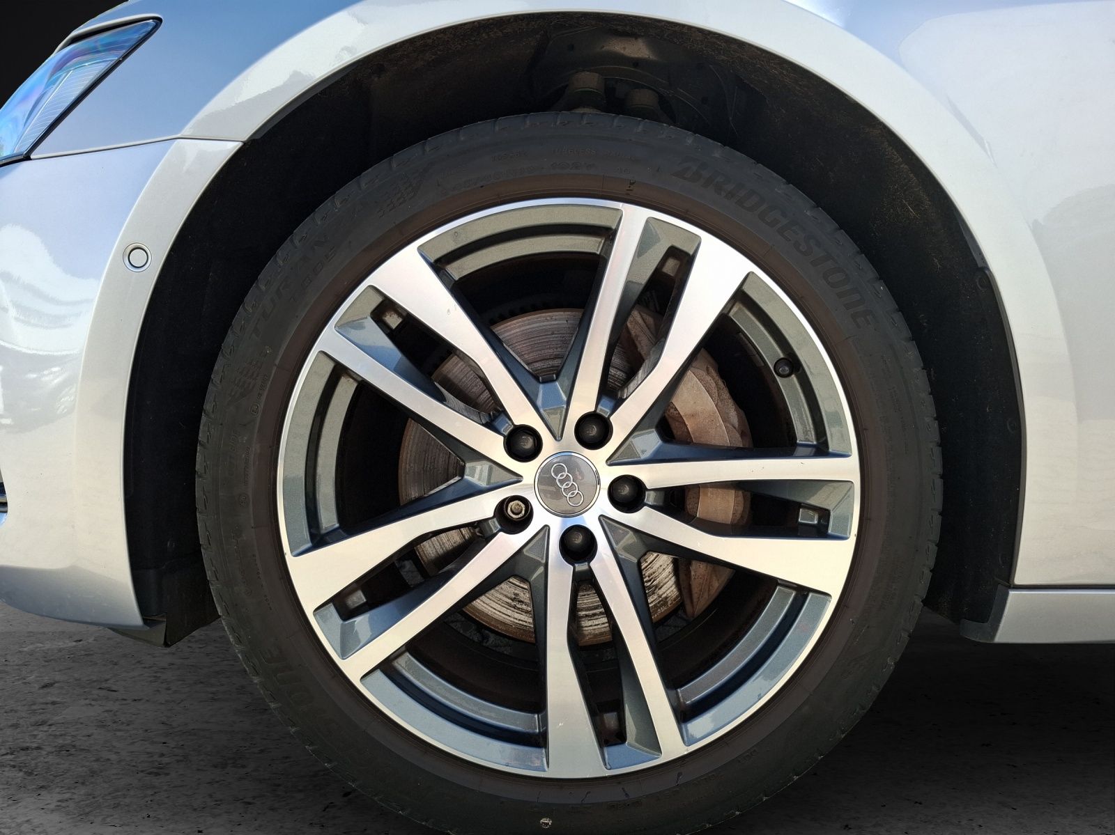 Fahrzeugabbildung Audi A6 Avant 50 TDI sport quattro Matrix Navi AVC AC