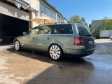 Volkswagen Vw Passat 1.8t - Volkswagen Passat aus 2001: Kombi