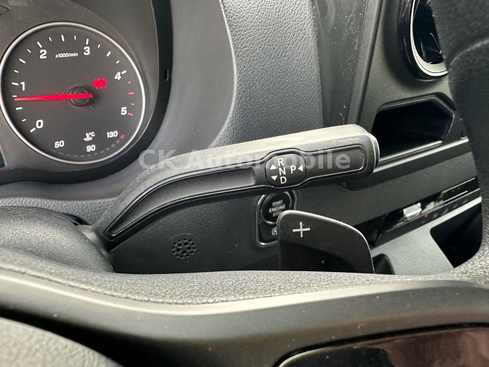 Fahrzeugabbildung Mercedes-Benz Sprinter III Kasten 319 V6 RWD Mixto/Autom./Navi