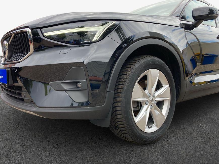 Volvo XC 40 B3 2WD Core +ANHÄNGERKUPPLUNG+LED+SHZ
