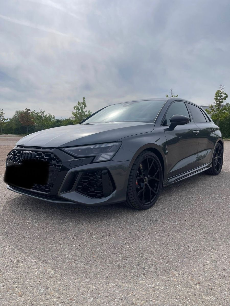AUDI RS3 2.5 TFSI S tronic quattro Sportback -
