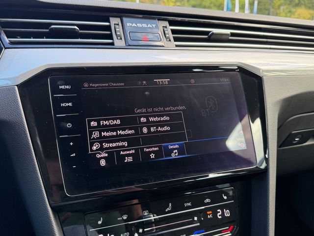 Passat Variant 2.0 TDI Business DSG FACEL. LED