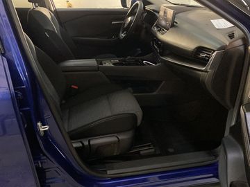 Nissan X-Trail - 11