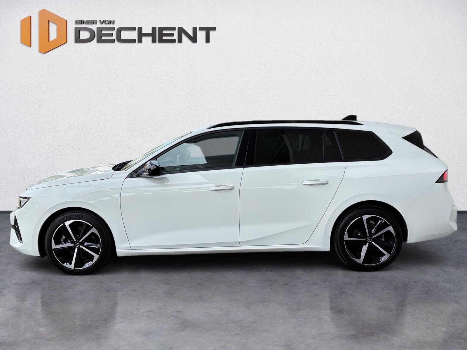 Fahrzeugabbildung Opel Astra L Sports Tourer 1.2 Turbo GS 360,HUD,LED