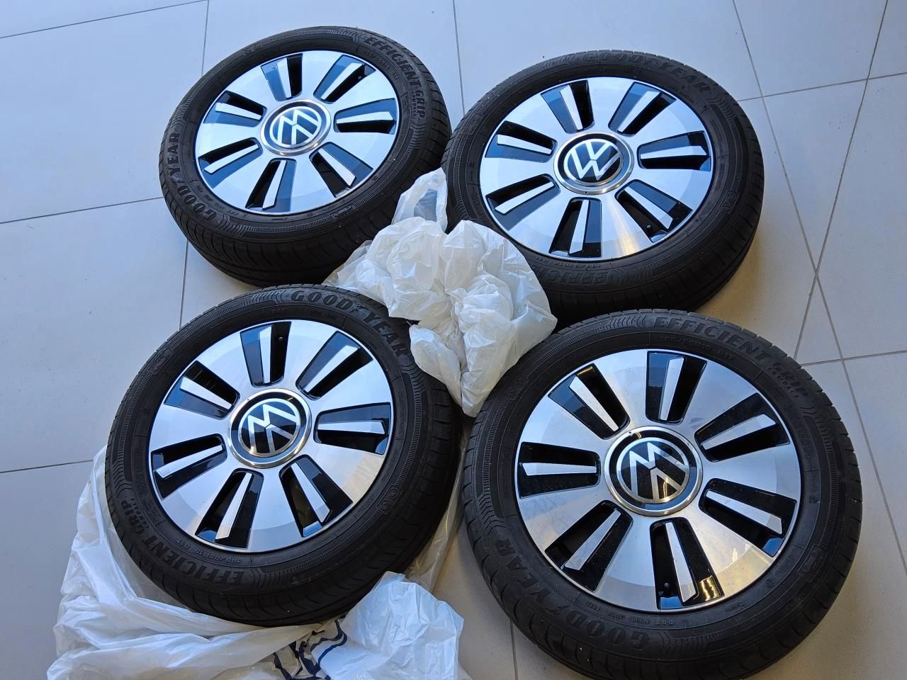 Volkswagen up! - Bild 7