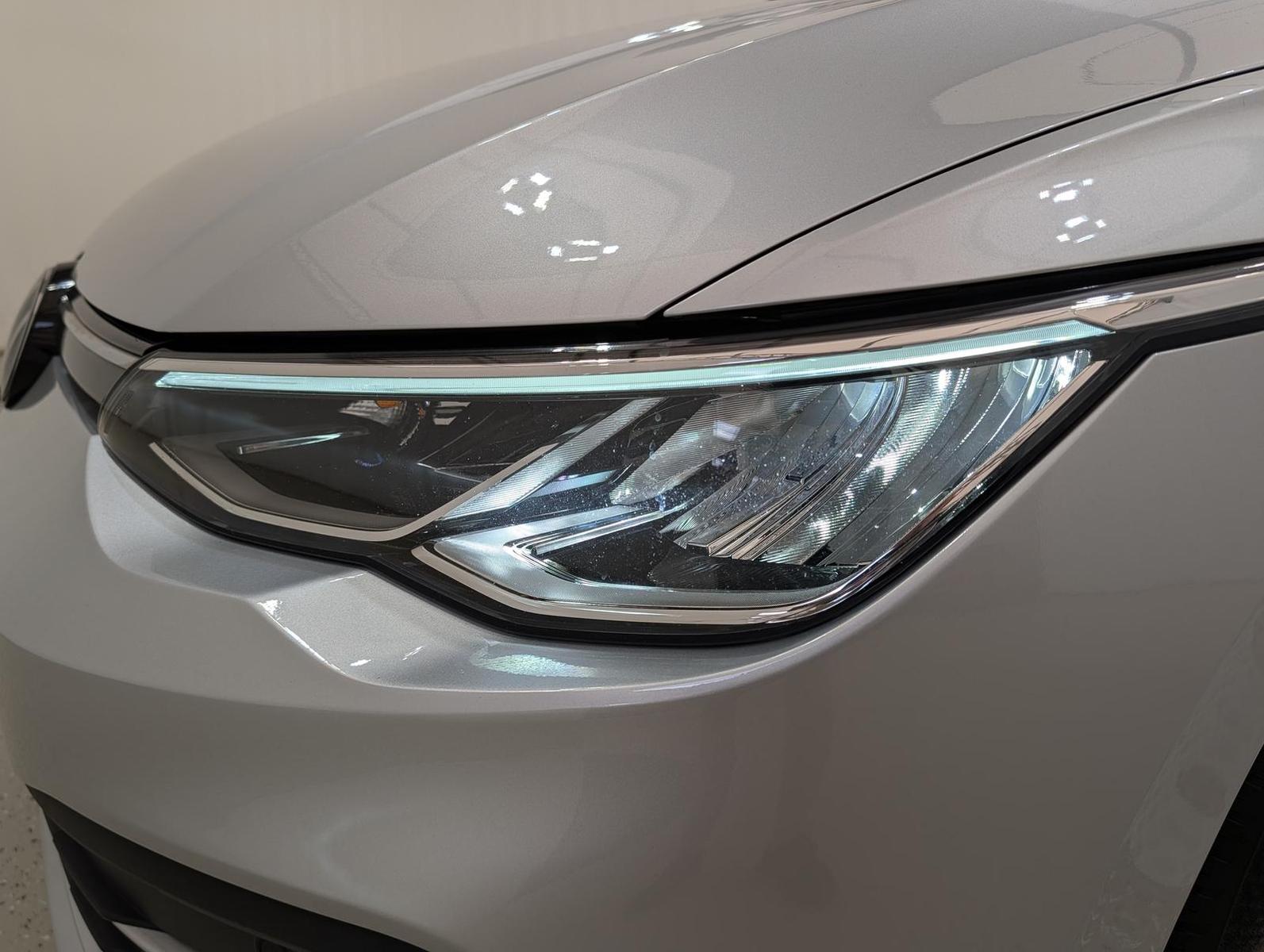 Volkswagen Golf Variant 1.0 TSI Life ACC Winter App Kamera, миниатюра 17