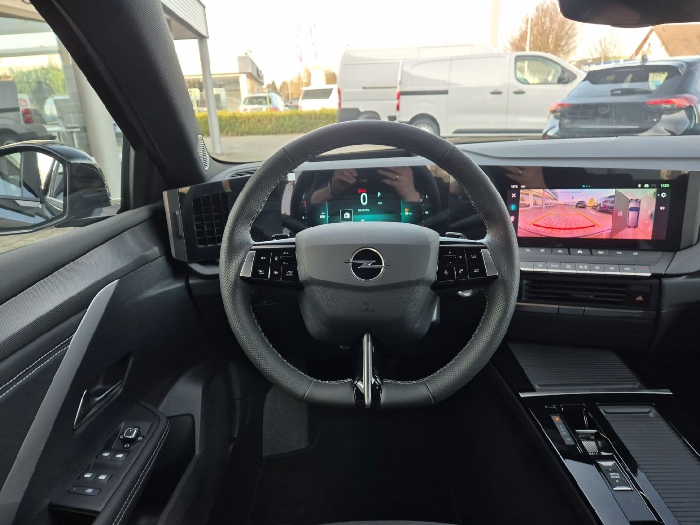 Fahrzeugabbildung Opel Astra 1.5 D EU6e L Sports Tourer GS HUD Navi 360