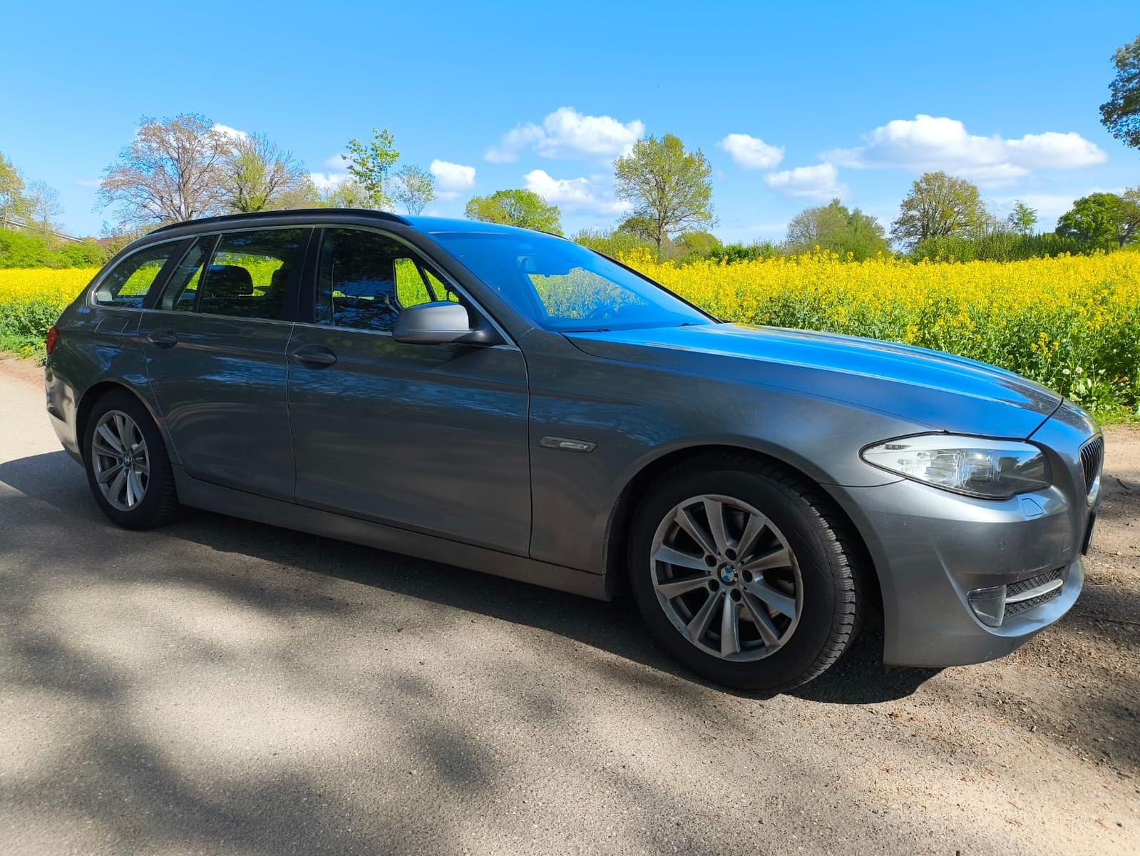 BMW 520 2010 — photo 7