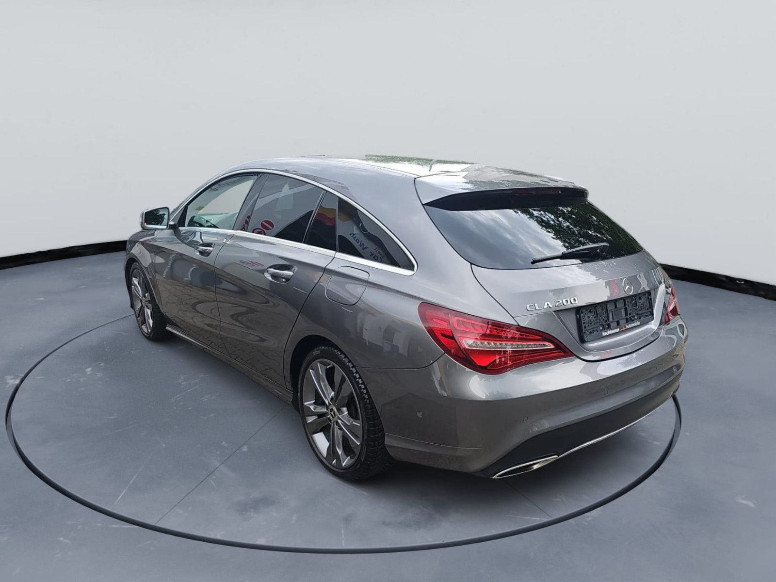 Mercedes-Benz CLA 200-Urban-RFK-Business-Navi-CarPlay-LED-ACC foto 7