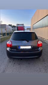 Toyota Auris 2,0-l-D-4D Executive Executive - Toyota Auris mit Diesel-Antrieb: 2.0