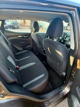 Nissan Qashqai 1.3 DIG-T Shiro Tempomat - Nissan Qashqai: Shiro