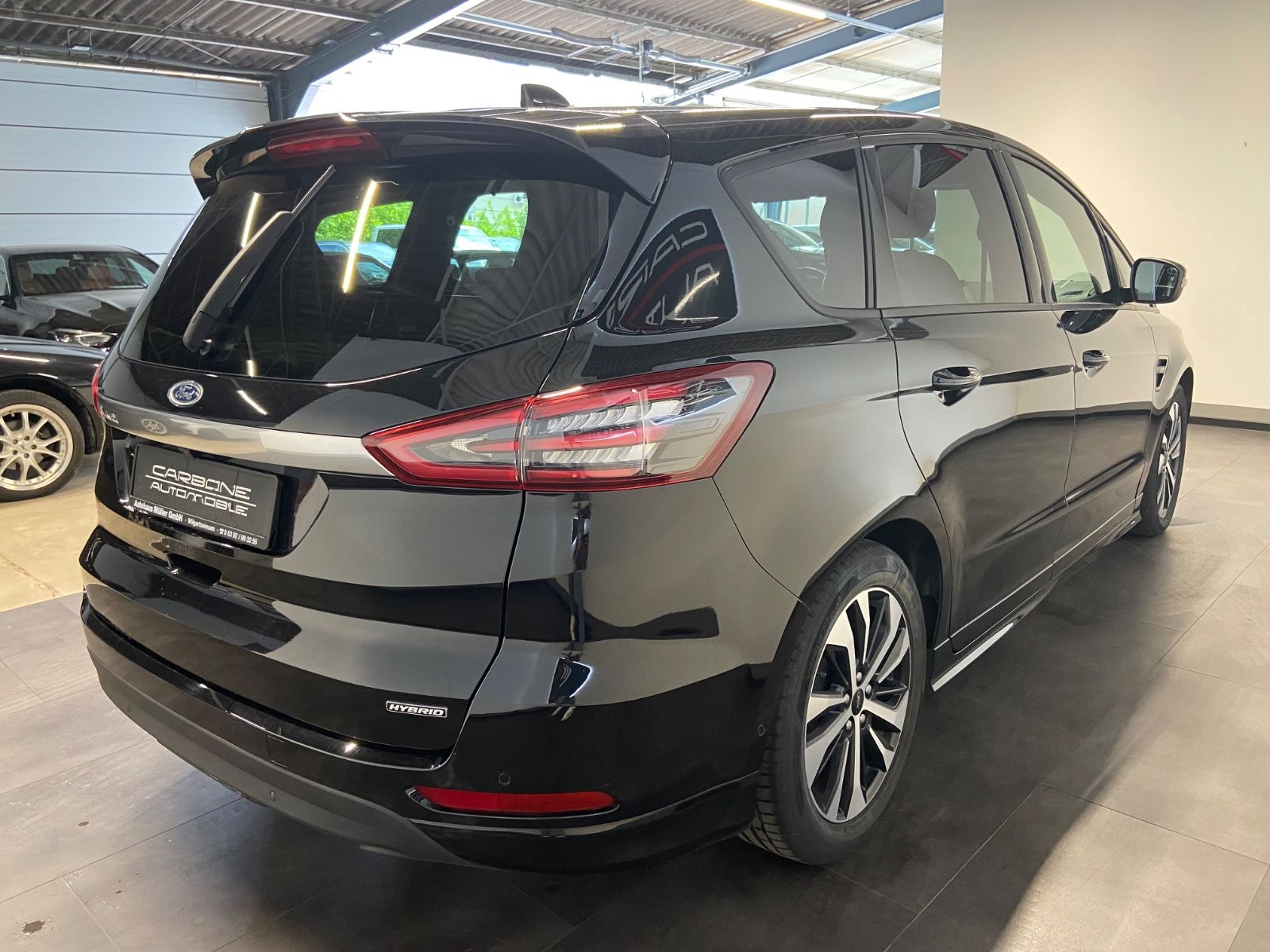 Ford S-Max ** ST-Line-Sportpaket** imagem 3