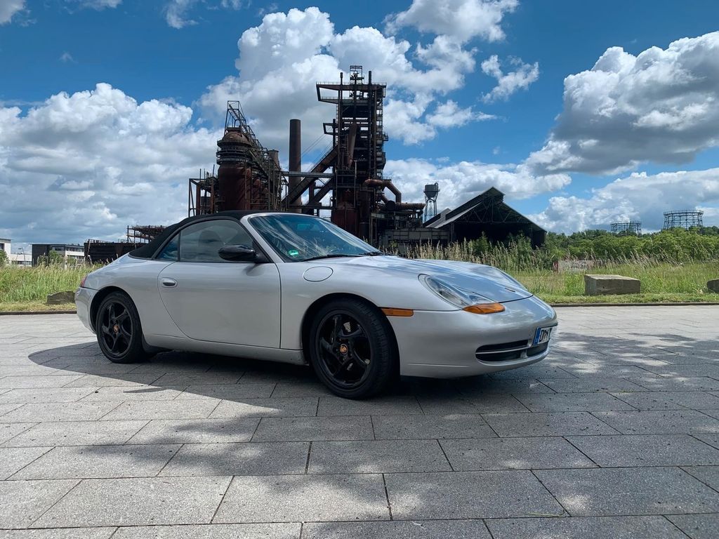 Porsche 996