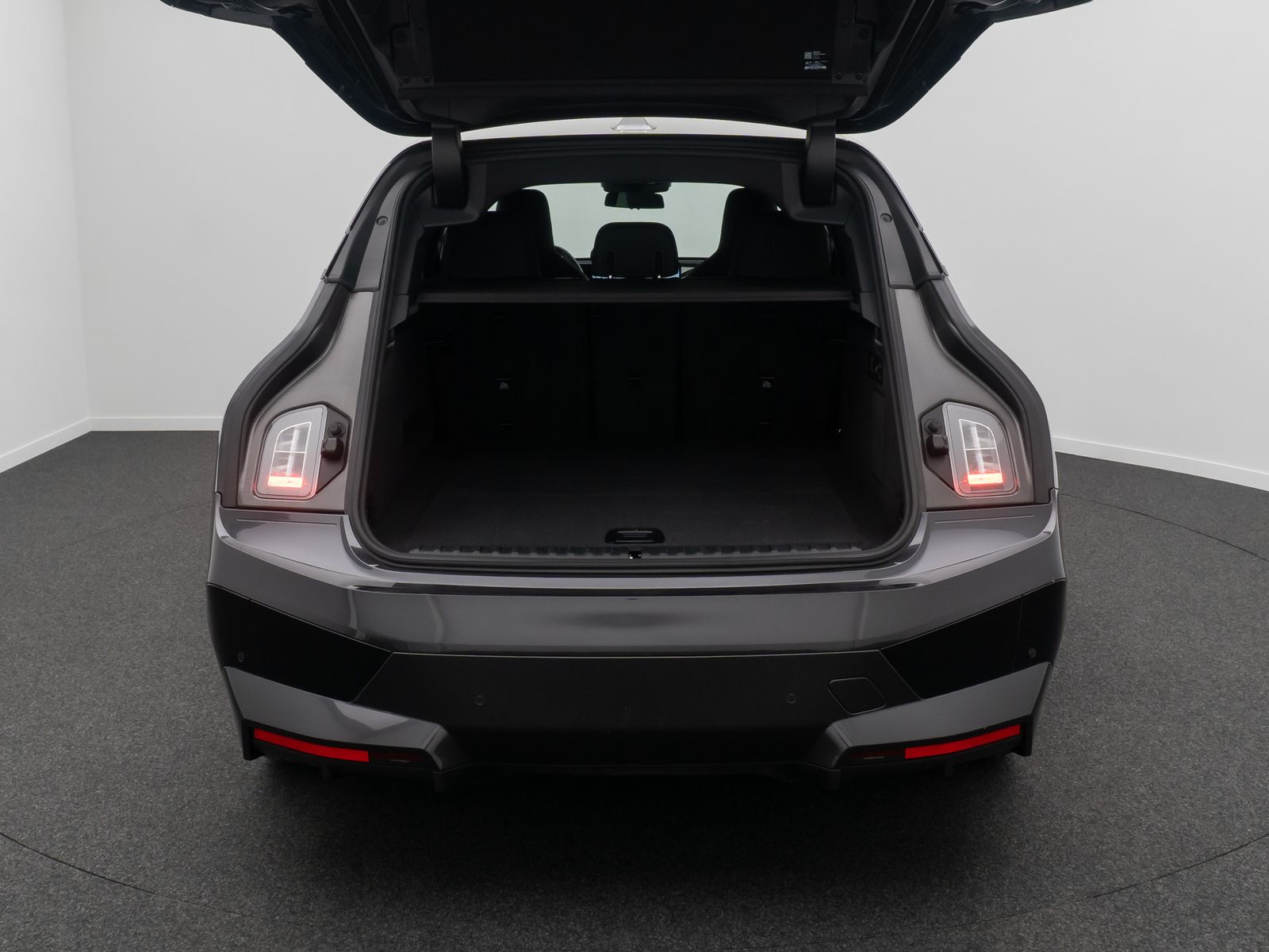 Fahrzeugabbildung BMW iX xD40 Sport 360&deg;DAB AHK Bel&uuml;ftung Komfort 21Zl