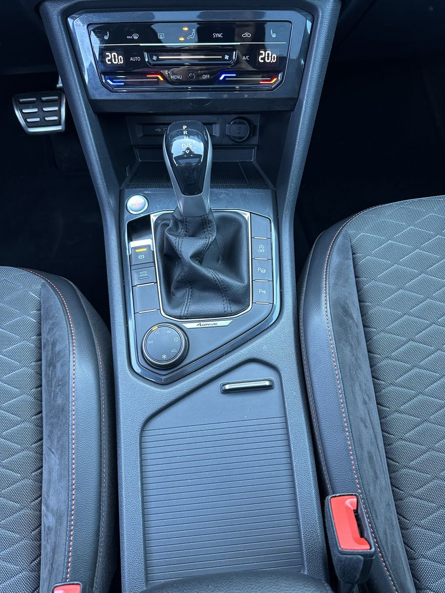 Fahrzeugabbildung SEAT Tarraco FR 4Drive NAV+LED+AHK+BEATS+PANO+20ZO+VC