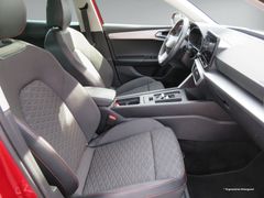 SEAT Leon 1.5 eTSI FR DSG Infotain Fahrass Rfk Pano SEAT Leon 1.5 eTSI FR DSG Infotain Fahrass Rfk Pano