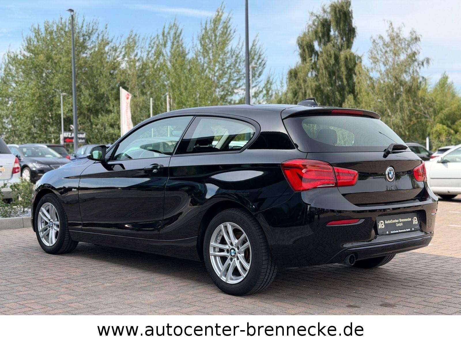 BMW 118i Sport Line*Schiebedach*LED*PDC*8-fach ber*