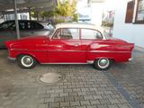 Opel Rekord Oldtimer BJ 1957 - Opel Rekord mit Benzin-Antrieb: Limousine