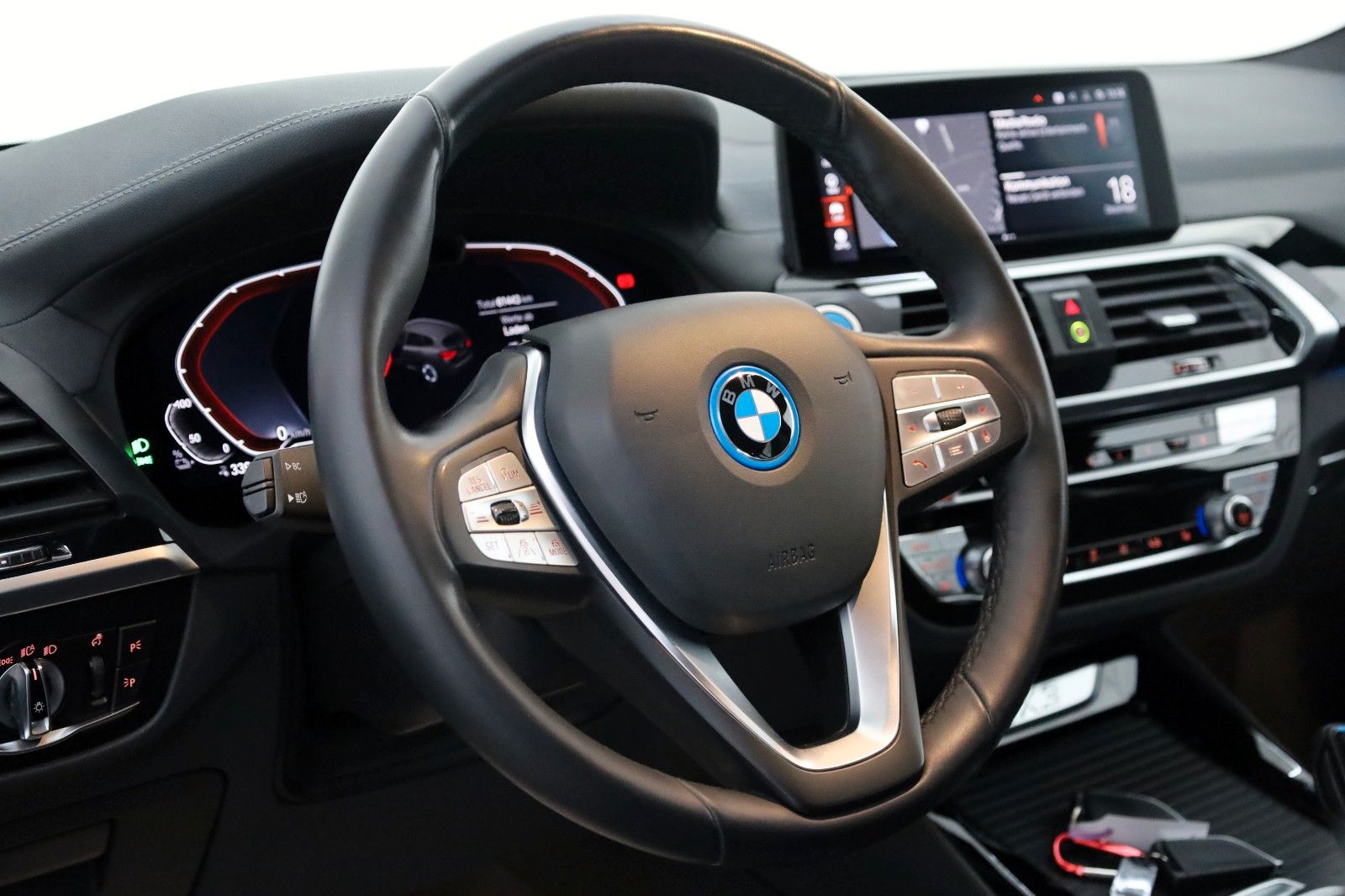 Fahrzeugabbildung BMW iX3 Inspiring,Leder,Navi,SH,Kamera,Panorama,ACC