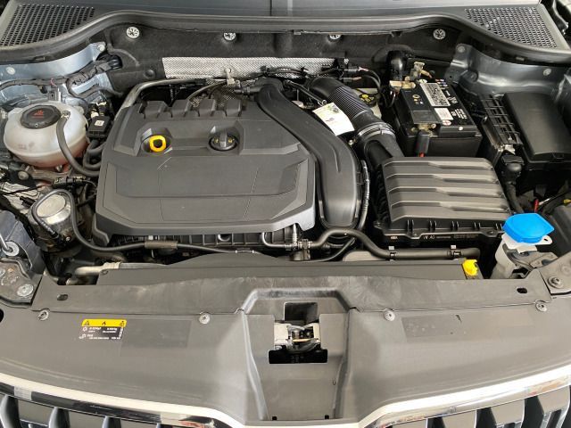 Karoq Style 1.5 TSI DSG NAVI+KAMERA+SHZ+ACC