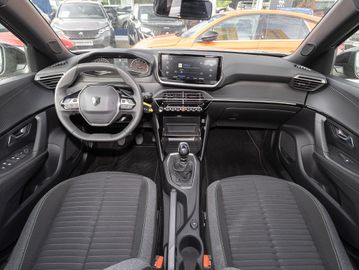 Peugeot 2008 - 10