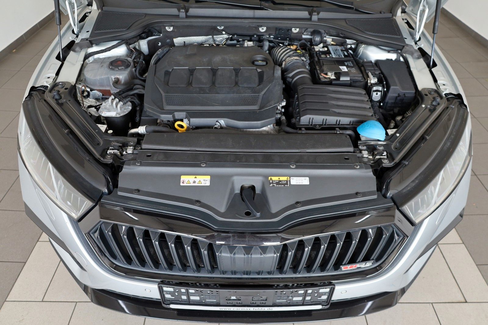 Fahrzeugabbildung SKODA Octavia Lim. RS, T.Leder,Navi,LED,SH,Kamera,ACC
