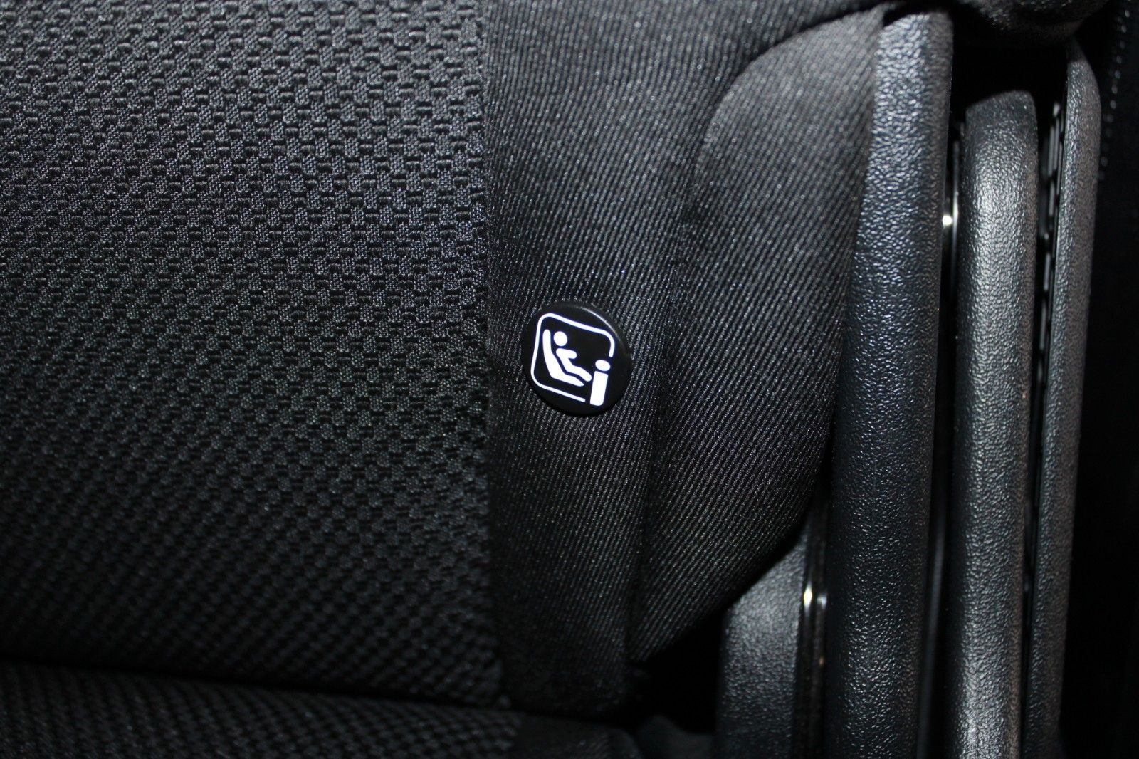 Fahrzeugabbildung Ford S-Max Titanium Automatik 7-Sitze AHK ACC CAM LED