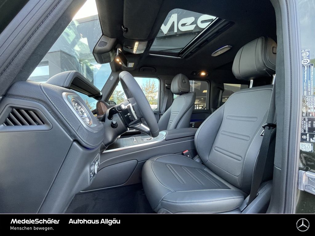 MERCEDES-BENZ G-Class 2026