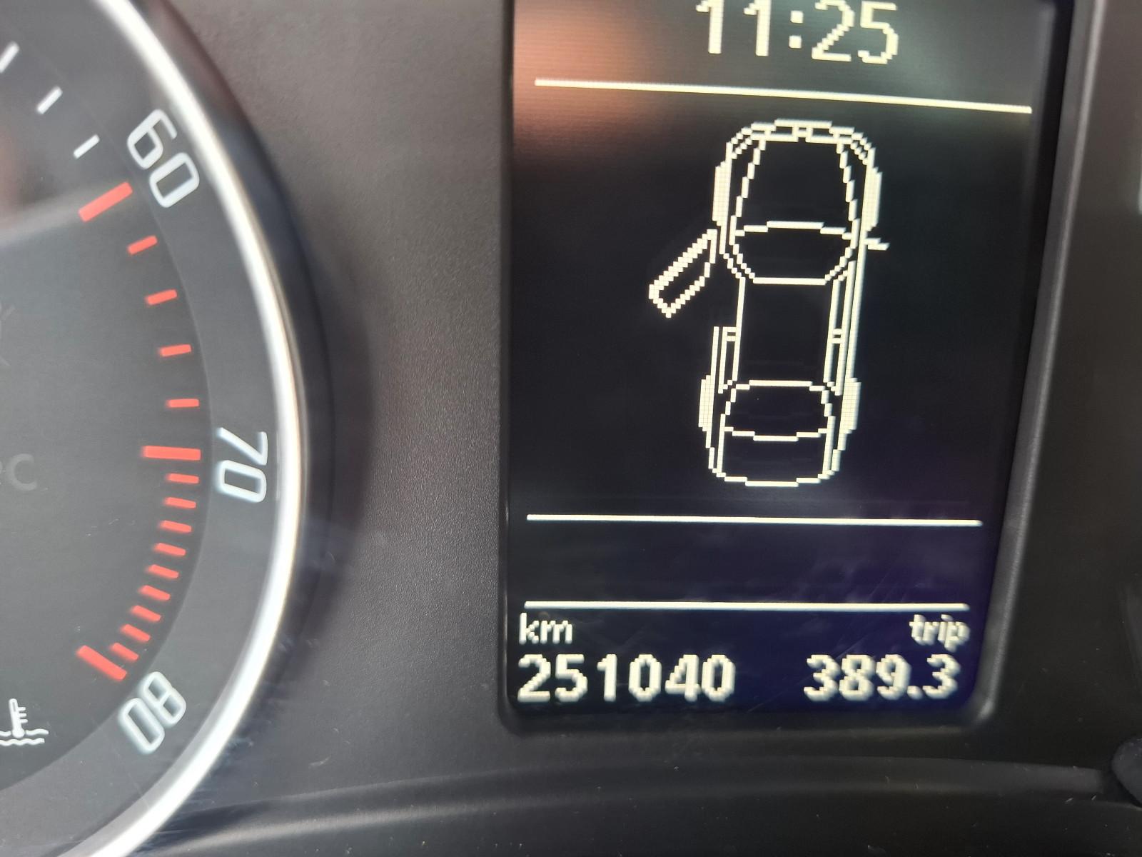 Skoda Octavia 2011 — photo 18