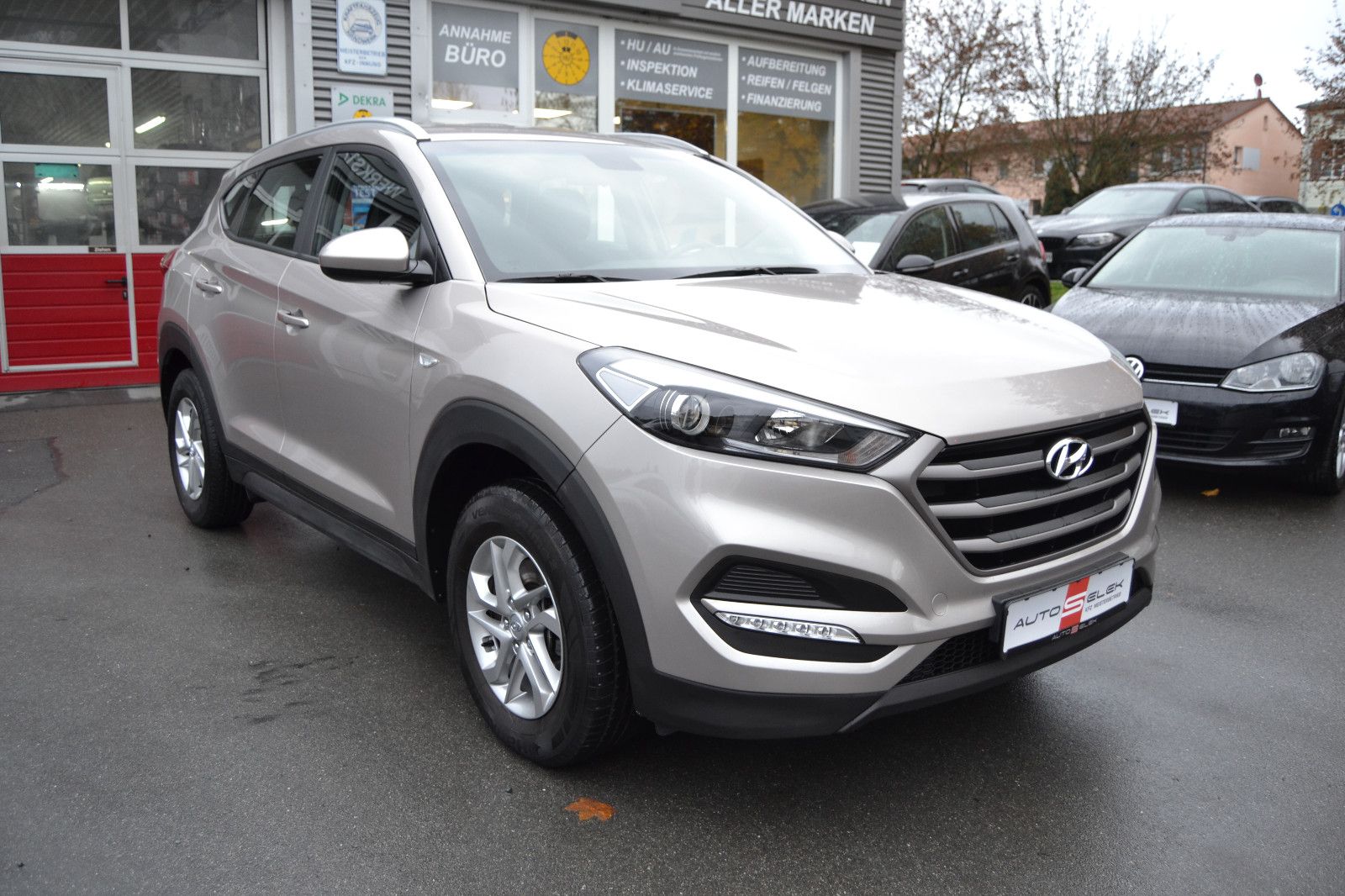 Fahrzeugabbildung Hyundai Tucson blue 1.6 GDI Trend2WD*TMP*PDC*Sitzheizung