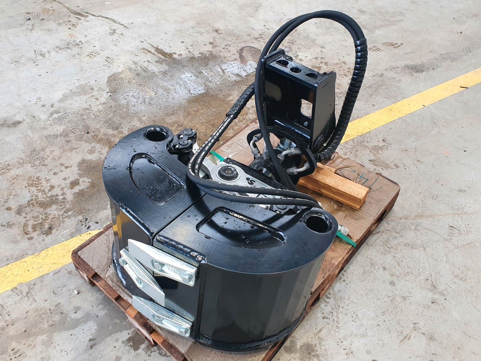 Fahrzeugabbildung Andere DMS GL6040P Pendelgreifer / MS03 / DEMO / 2022