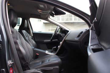 Volvo XC60 - 12