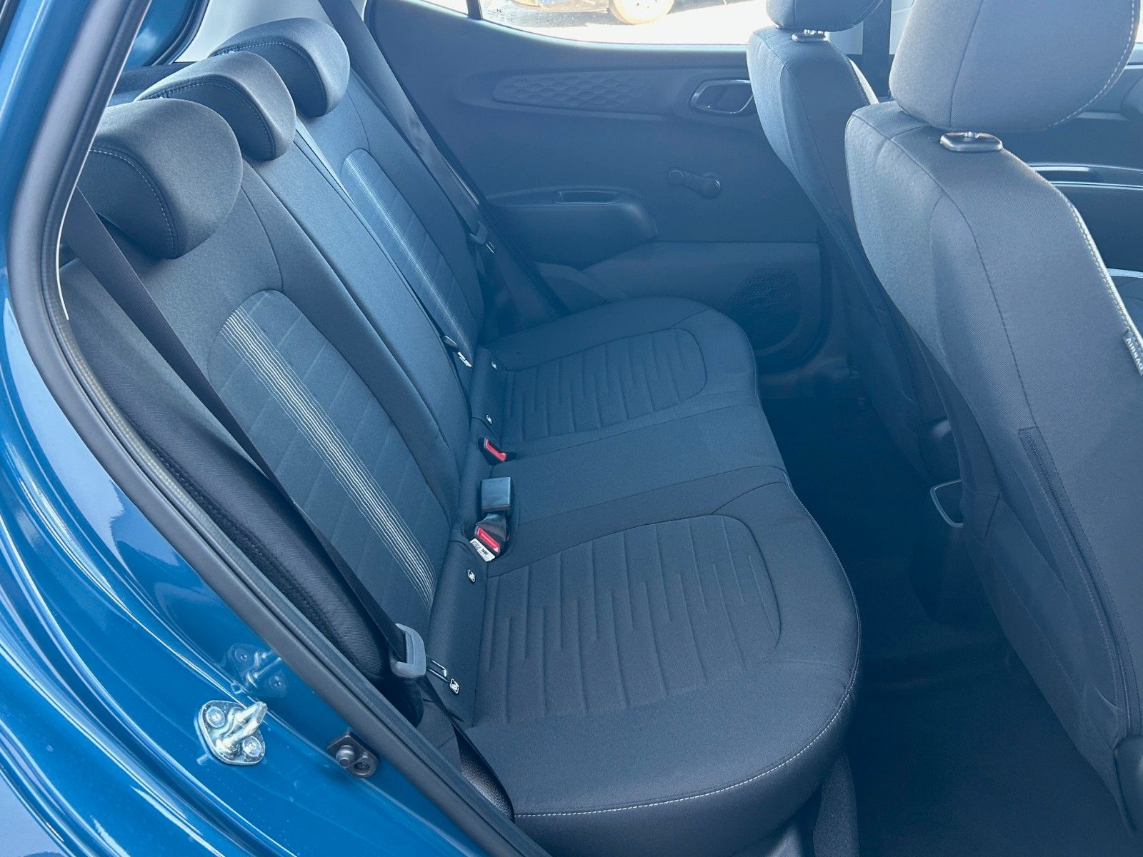 Fahrzeugabbildung Hyundai i10 1.0 Trend AMT *Nav*Klima*CarPlay*Kamera*PDC*