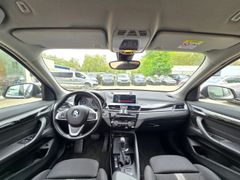 Fahrzeugabbildung X1 xDrive 18 d Sport Line