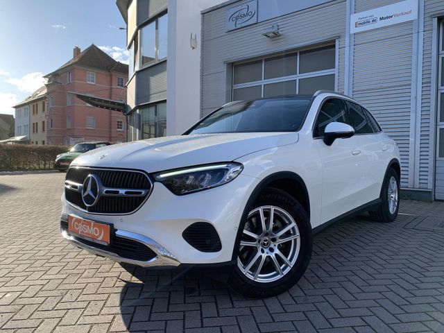 MERCEDES-BENZ GLC 220 d 4Matic Avantgarde Pano+AHK+Memory+LED