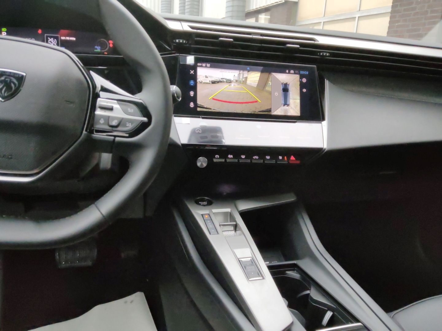 Peugeot 308 - Bild 11