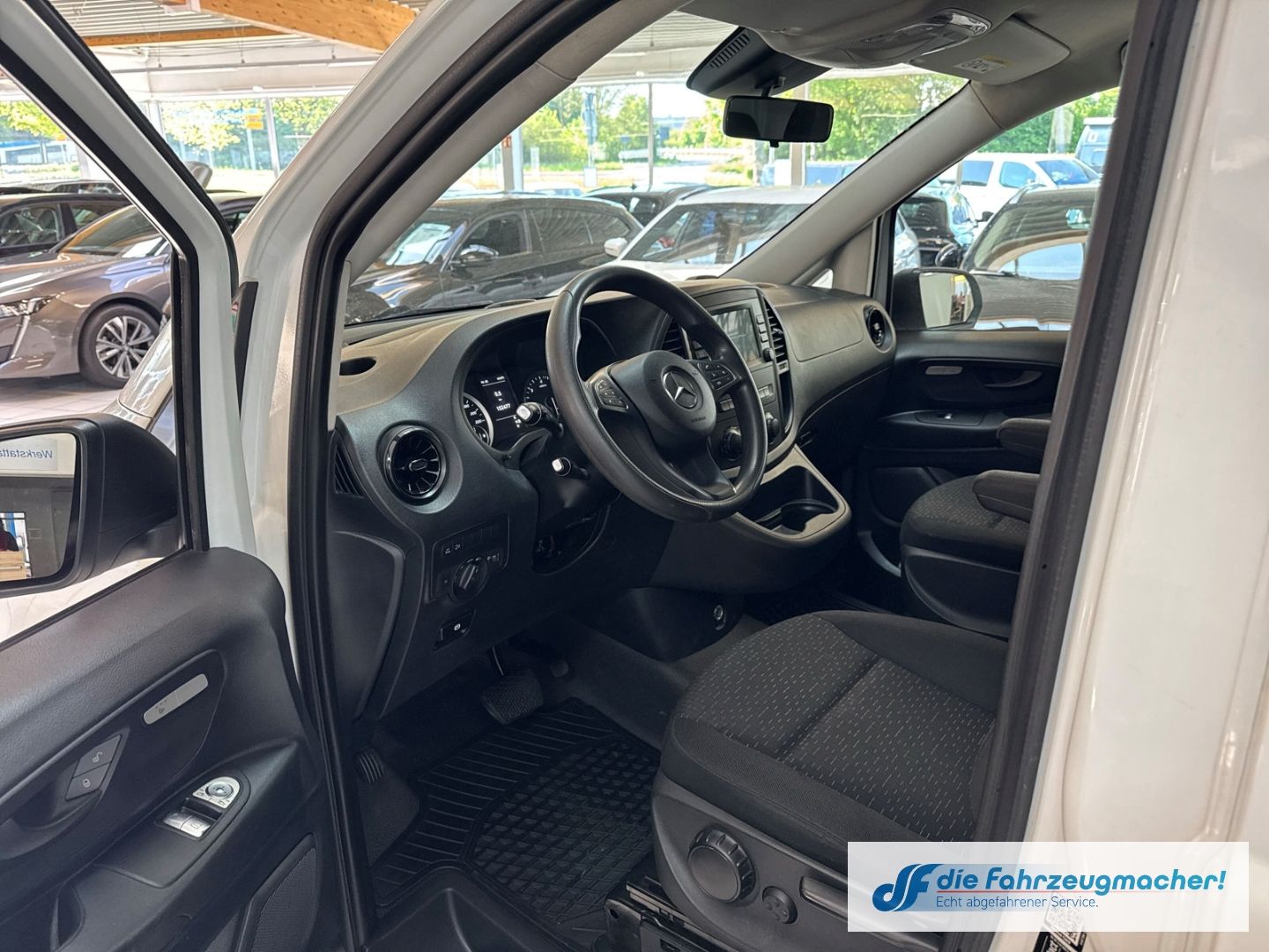 Fahrzeugabbildung Mercedes-Benz Vito Mixto  116  CDI 4x4 extralang EU6d-T