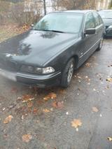 BMW 5er E39 zu verkaufen ! +  2 Satz Reifen! - BMW aus 2000: 3er