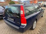 Volvo V70 Kombi Bi-Fuel Kinetic - gebrauchte Volvo V70 aus dem Jahr 2006