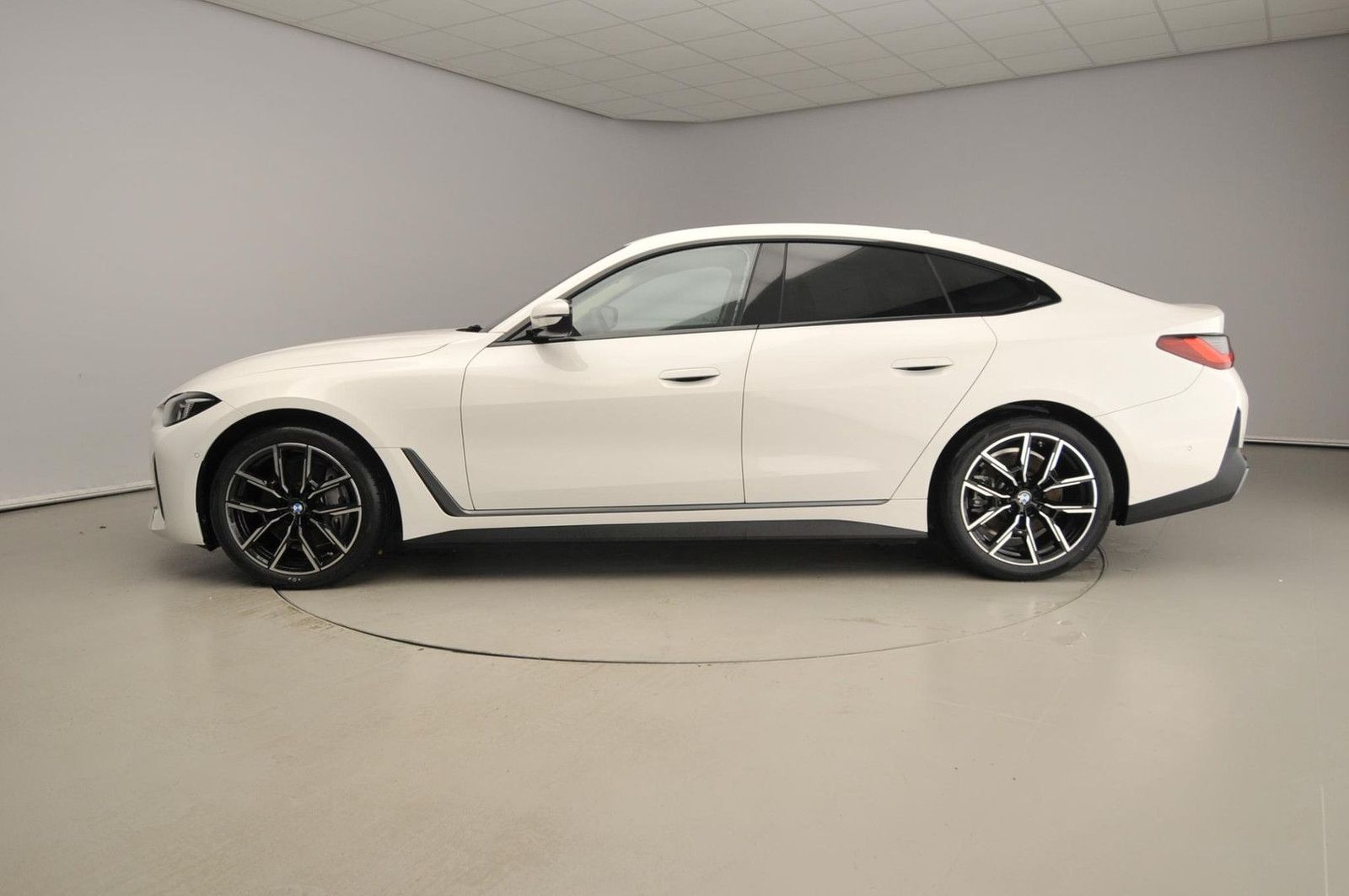 BMW i4 Gran Coupé eDrive35 | LED | navi | Active cru imagem 2