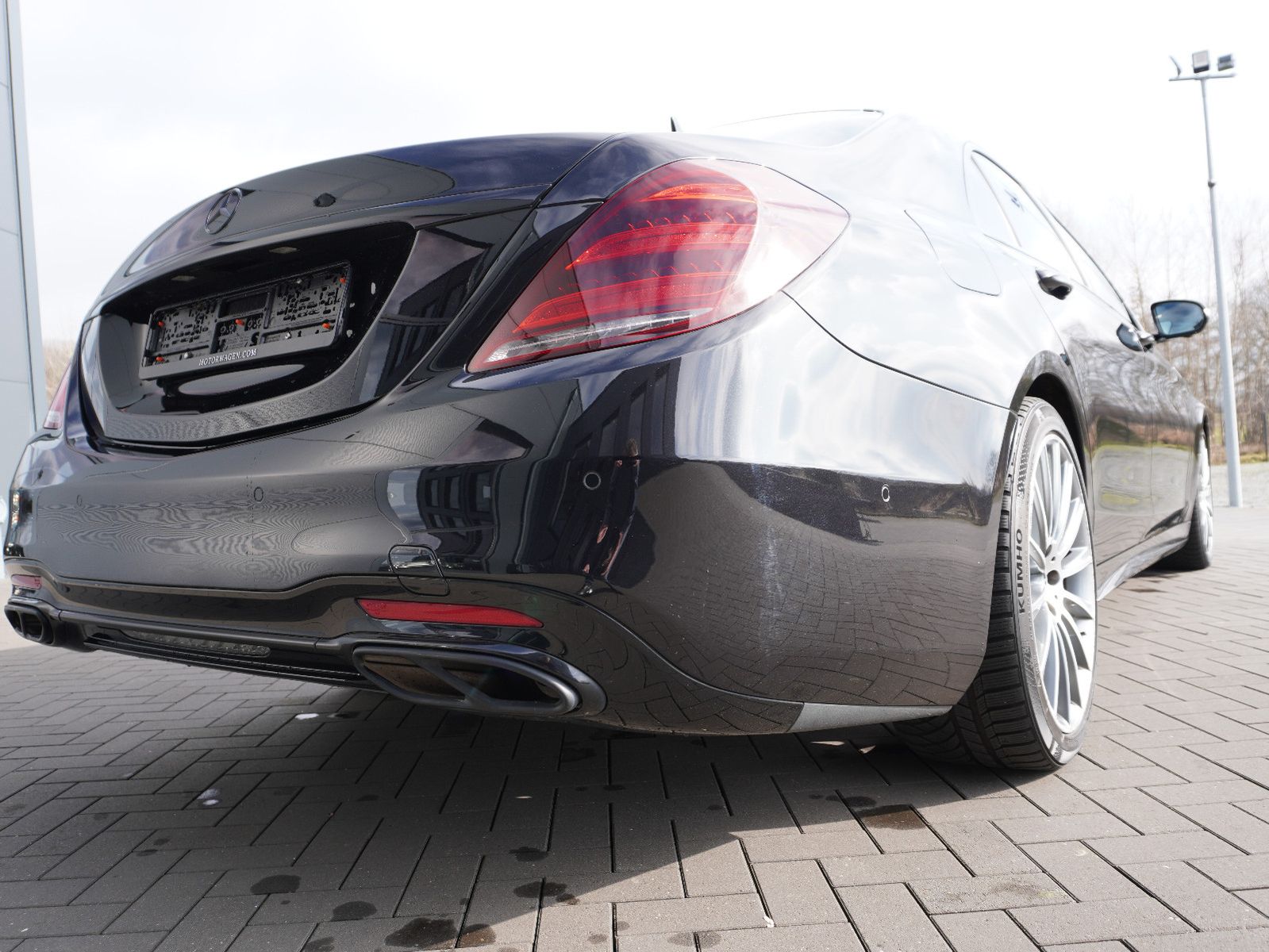 Fahrzeugabbildung Mercedes-Benz S 560 4Matic L AMG