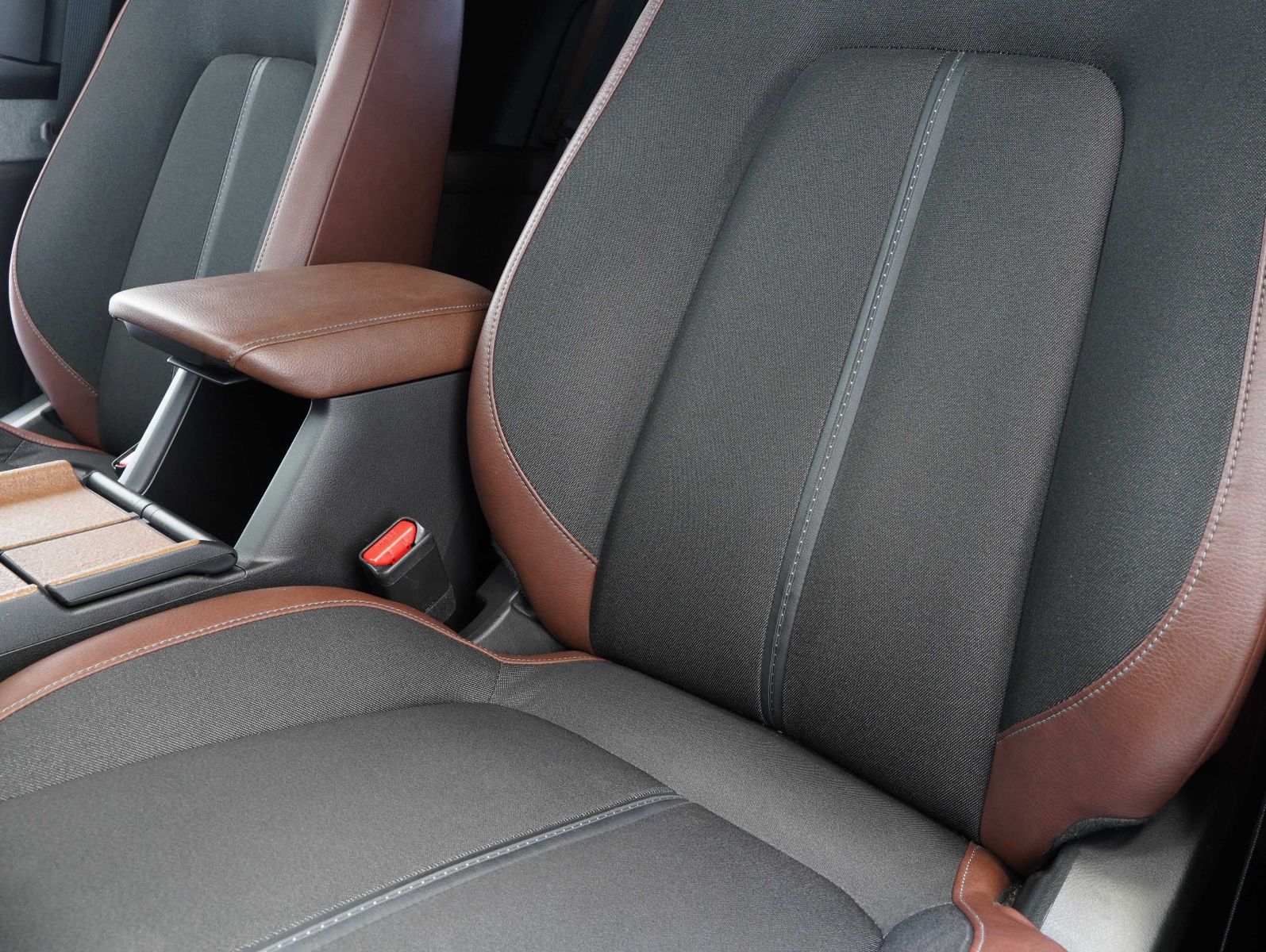 Fahrzeugabbildung Mazda MX-30 e-SKYACTIV Advantage