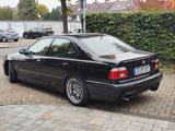BMW E39 M5 Facelift / Scheckheft / Eisenmann - gebrauchte BMW M5 aus dem Jahr 2001