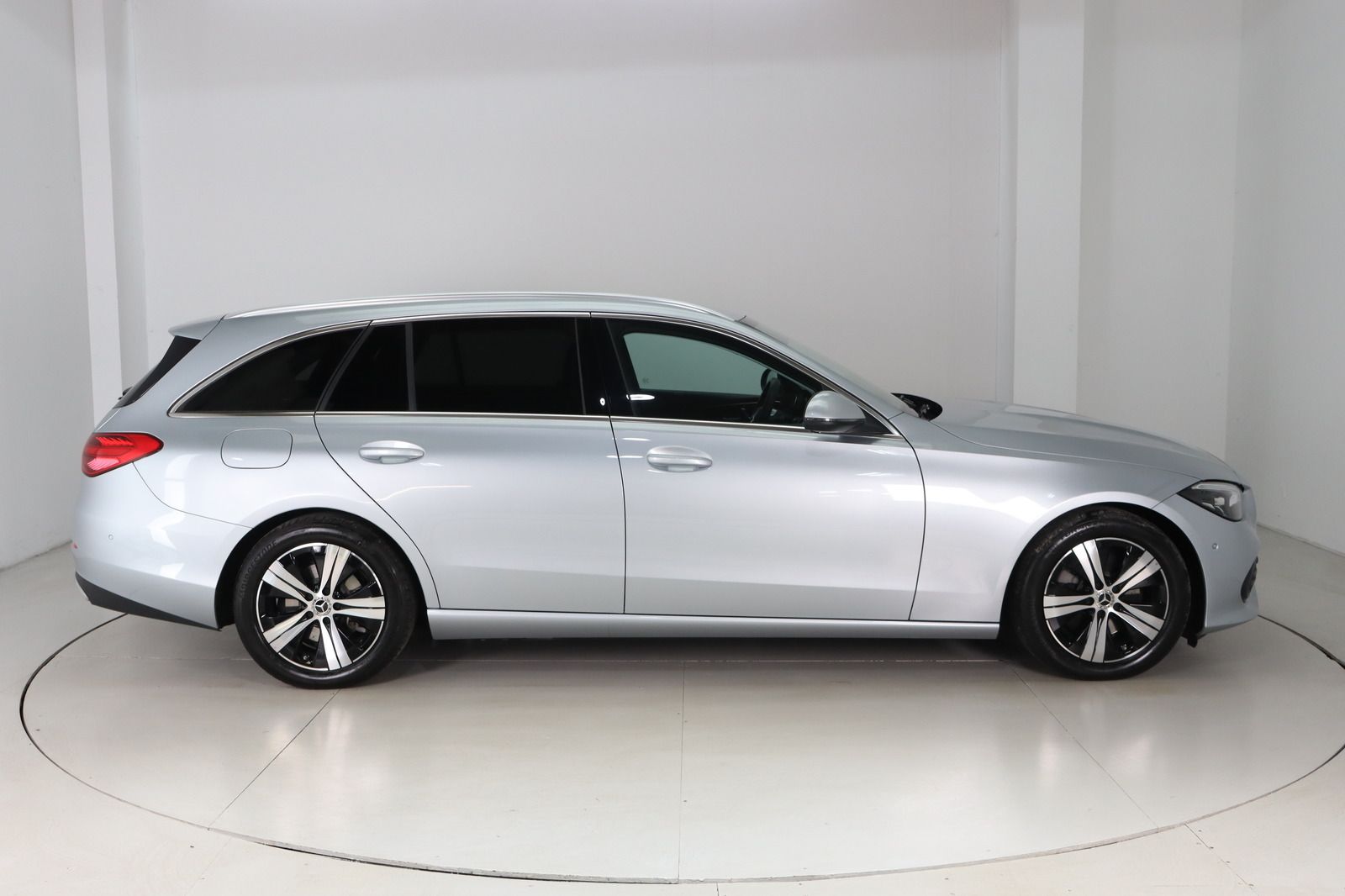 Fahrzeugabbildung Mercedes-Benz C 220 T d 4Matic * LED * Memory * DAB